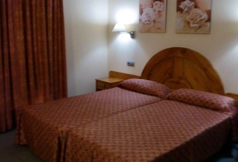 スタンダードルーム, El Pinche De Oro