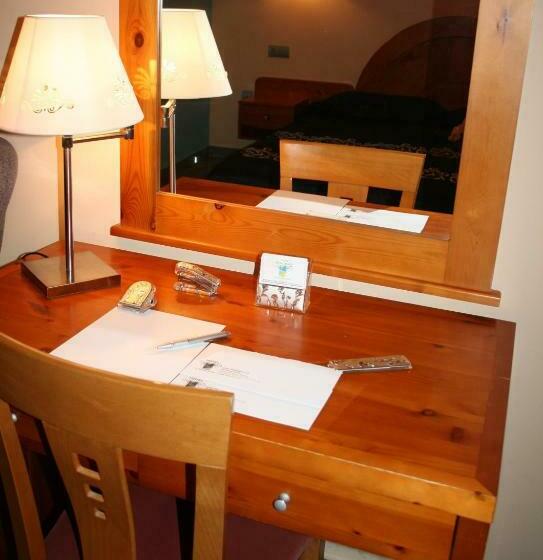 スタンダードルーム, El Pinche De Oro