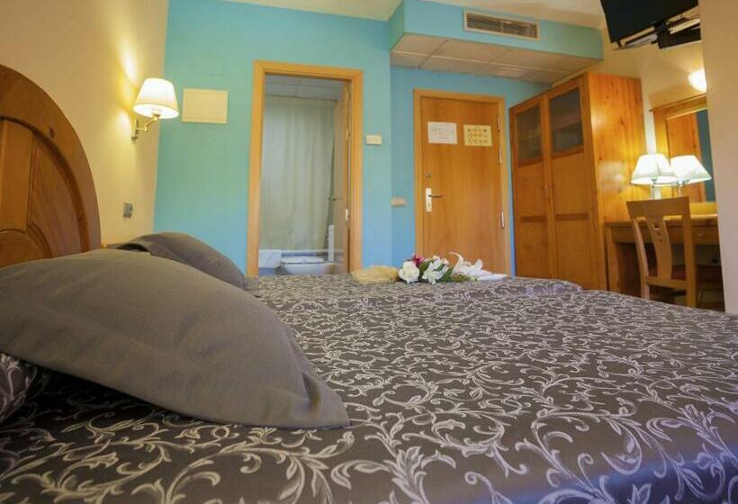 スタンダードルーム, El Pinche De Oro