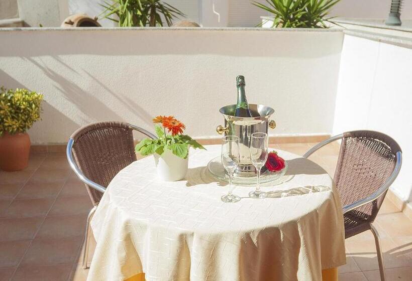 ロマンチックな部屋, El Pinche De Oro