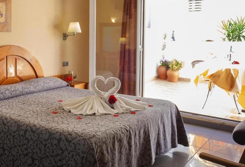 ロマンチックな部屋, El Pinche De Oro