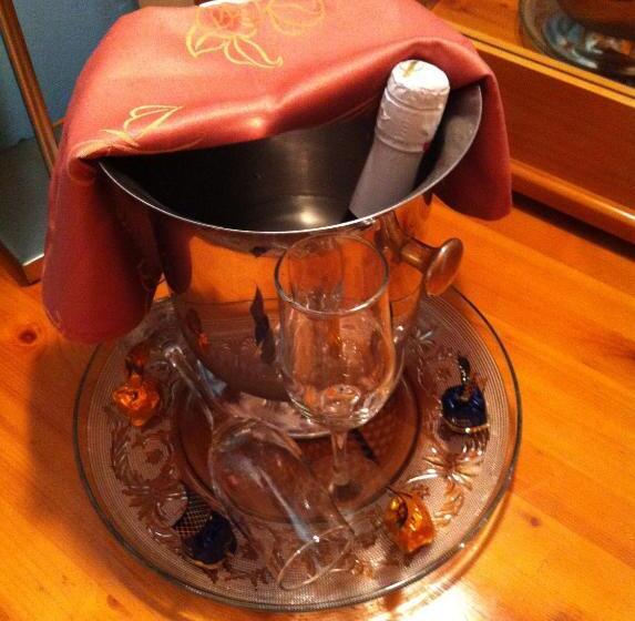 ロマンチックな部屋, El Pinche De Oro