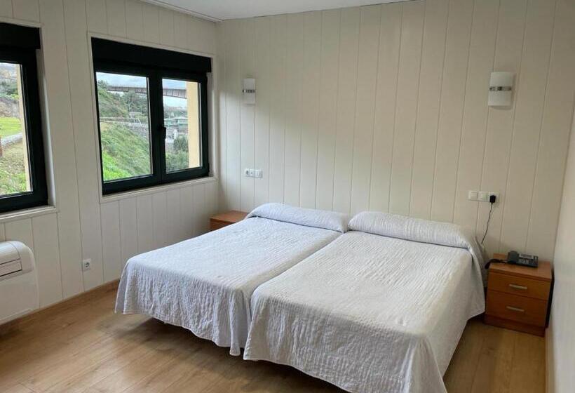 이코노미 룸, Alda Fogar Do Mariñeiro