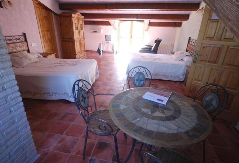 סוויטת ג'וניור, Hospedería Río Zumeta Spa