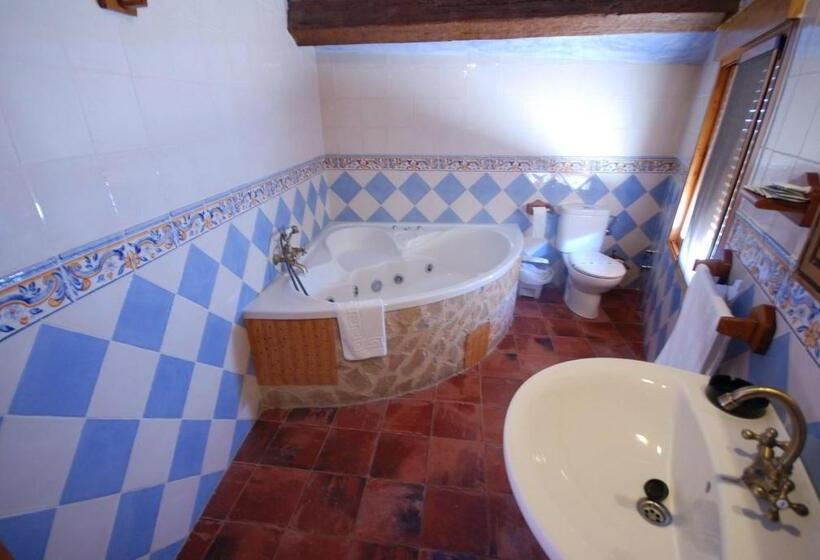 סוויטת ג'וניור, Hospedería Río Zumeta Spa