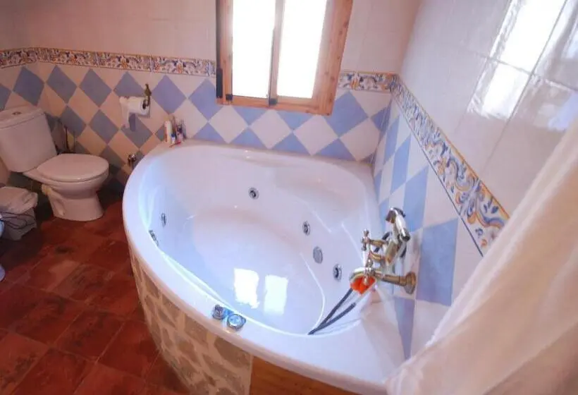 バスタブ付きスタンダードルーム, Hospedería Río Zumeta Spa