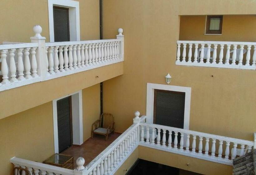 Номер Стандарт с Террасой, Hostal Rural Cumbres De Castilla