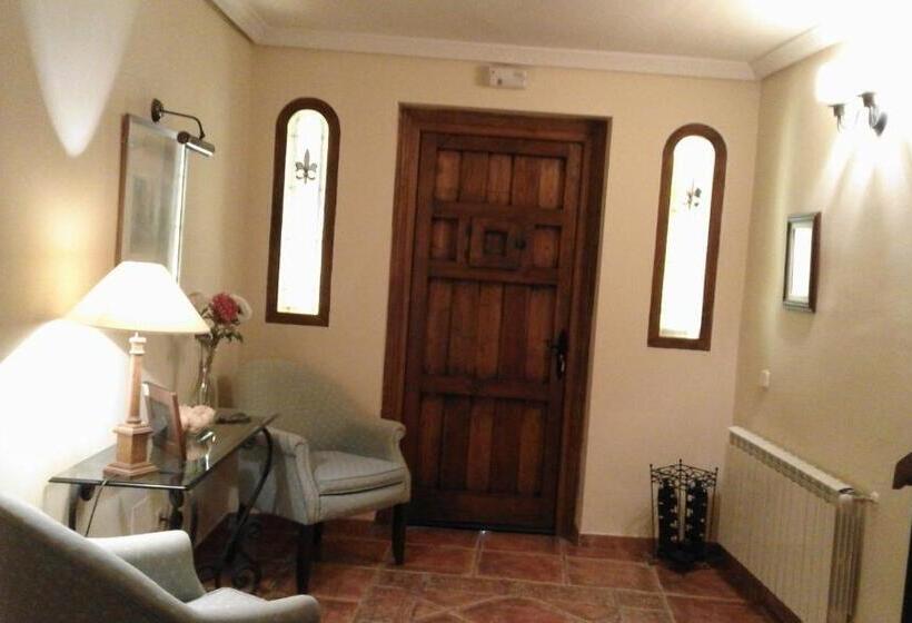 Дом 1 Спальня, Hostal Rural Cumbres De Castilla