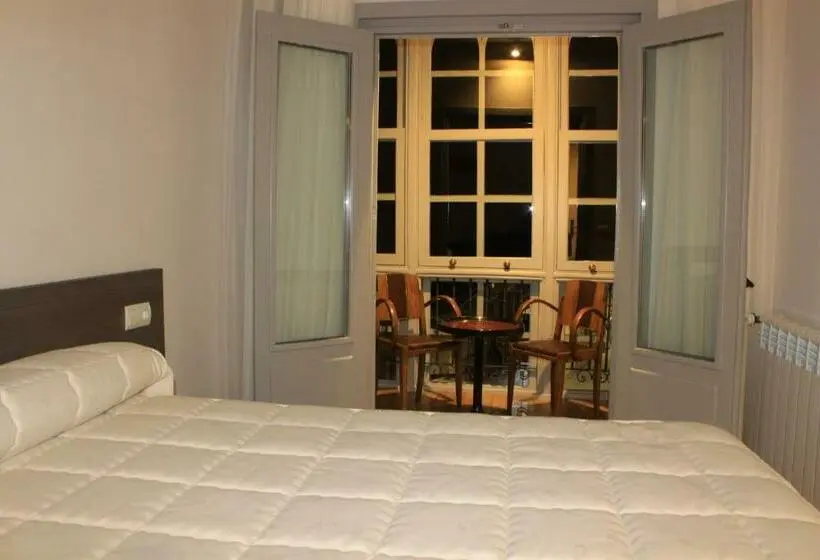 テラス付きシングルルーム, Hostal Siglo Xix