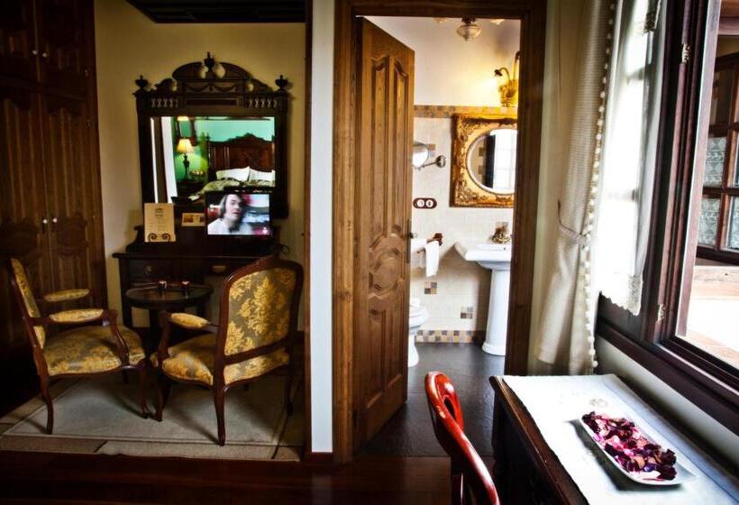 Номер Стандарт, La Moncloa De San Lazaro