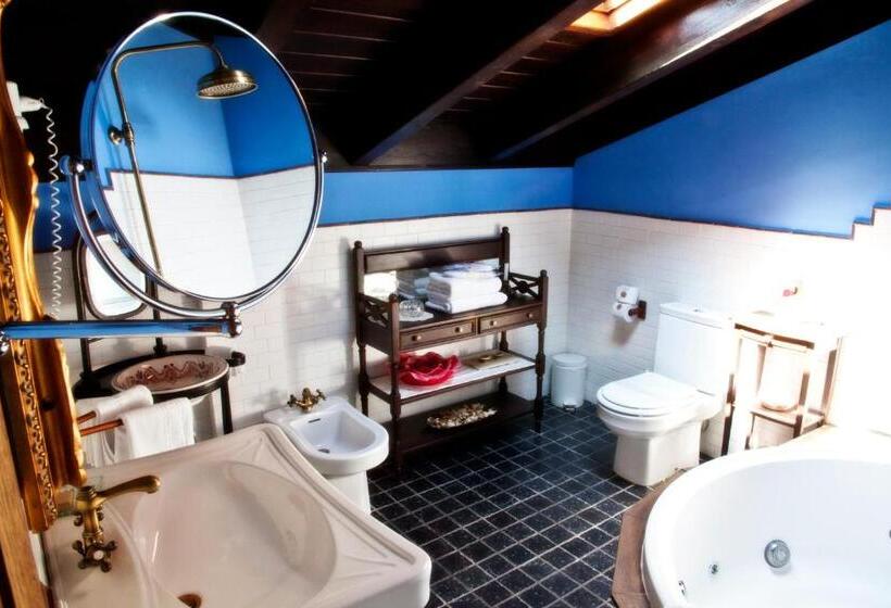 Полулюкс, La Moncloa De San Lazaro