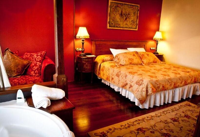 Полулюкс, La Moncloa De San Lazaro