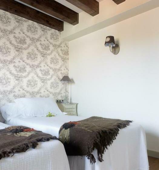 اتاق سوپریور, Real Cambados