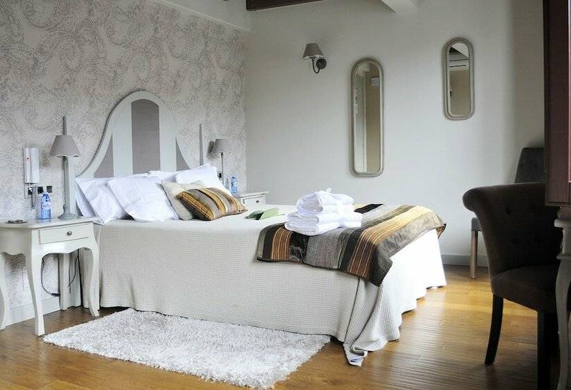 اتاق سوپریور, Real Cambados