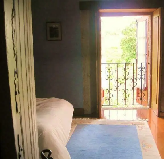 Suite, Rectoral De Anllo