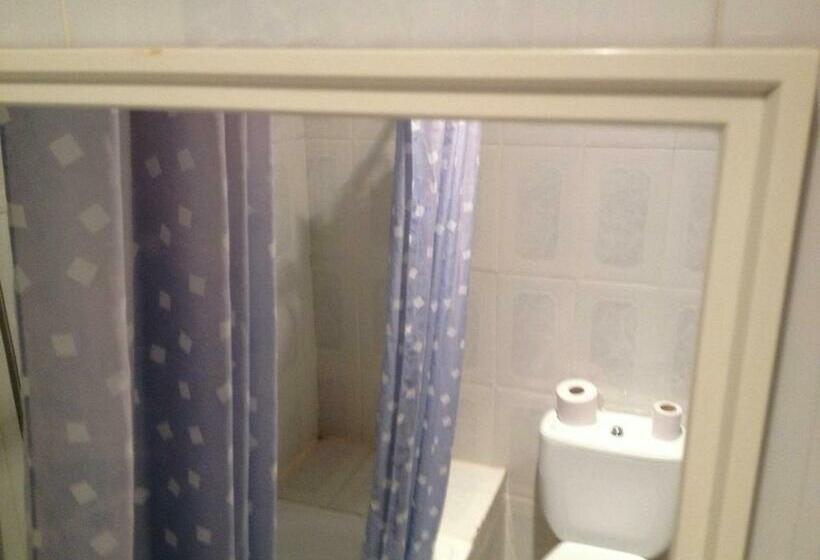 غرفة قياسية, Restaurante Jarilla