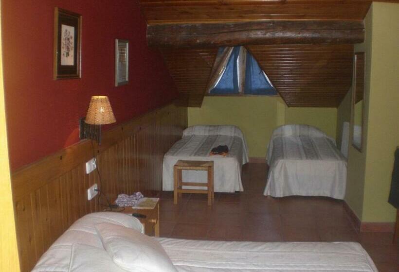 Номер Стандарт Трехместный, Roch