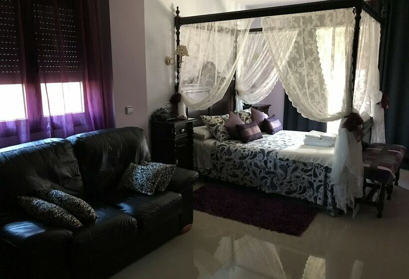 جناح جونيور مزوَّد بشرفة, Rural Villa De Cañamero