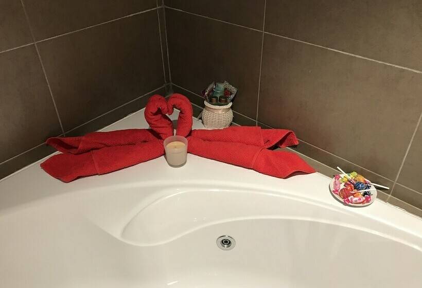 جناح جونيور مزوَّد بشرفة, Rural Villa De Cañamero