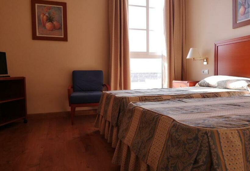 标准间, Santa Ana