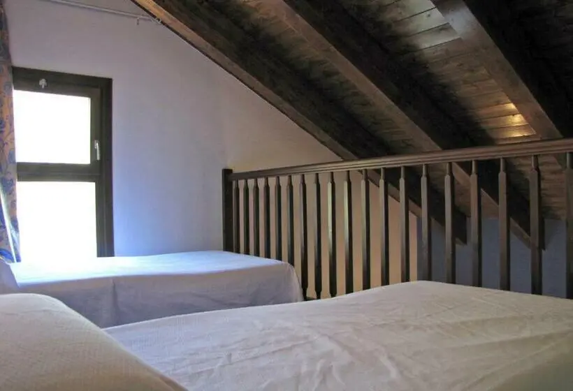 Familiekamer met Uitzicht op de Bergen, Sesué