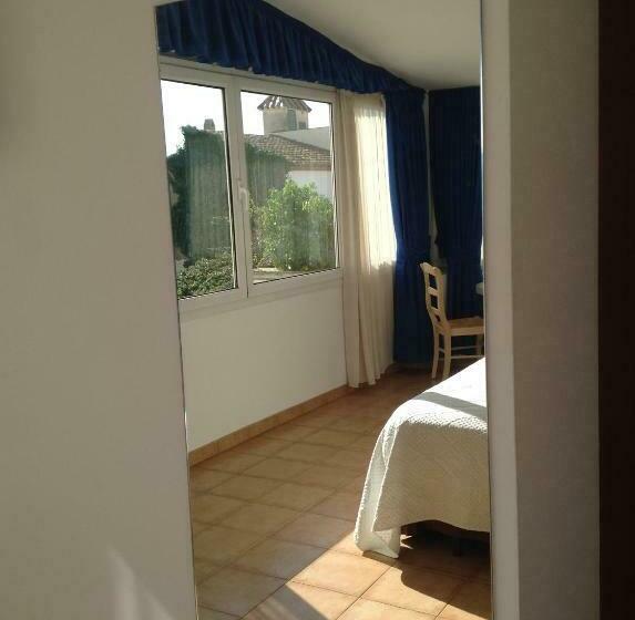 Номер Стандарт, Vehí