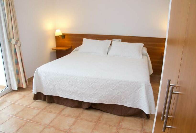 Номер Стандарт, Vehí