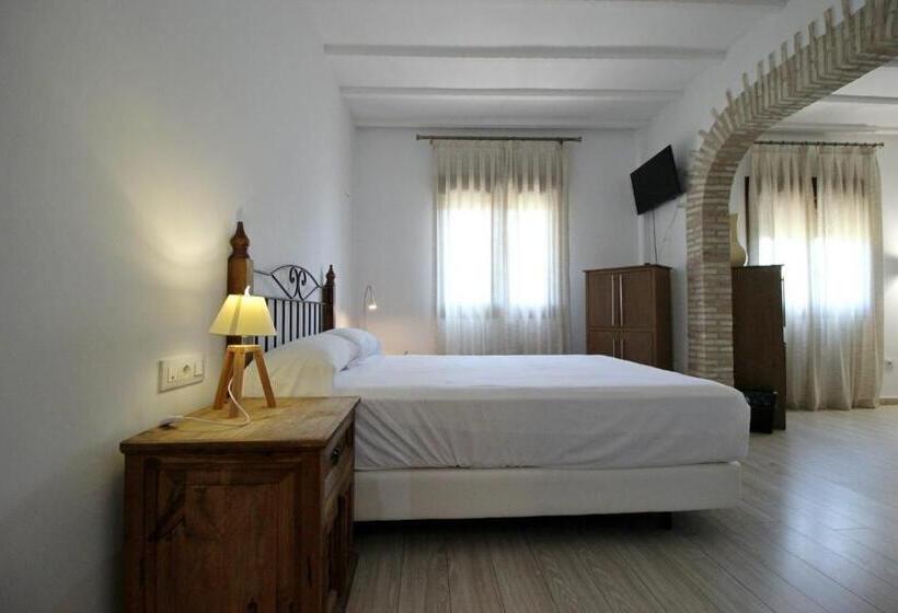 سوییت جونیور, Villa Xarahiz