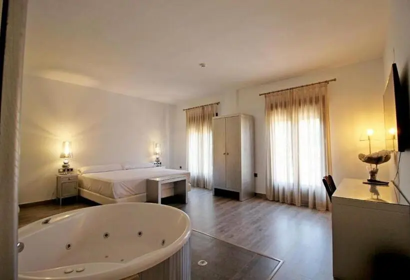 スイート, Villa Xarahiz