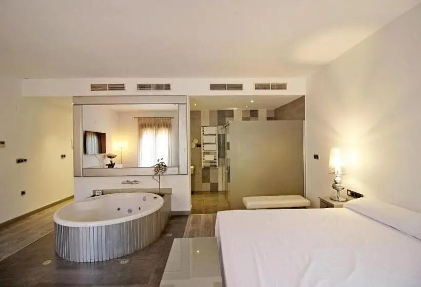 スイート, Villa Xarahiz