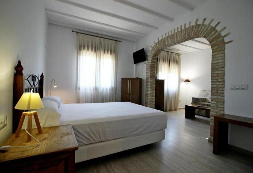 سوییت جونیور, Villa Xarahiz