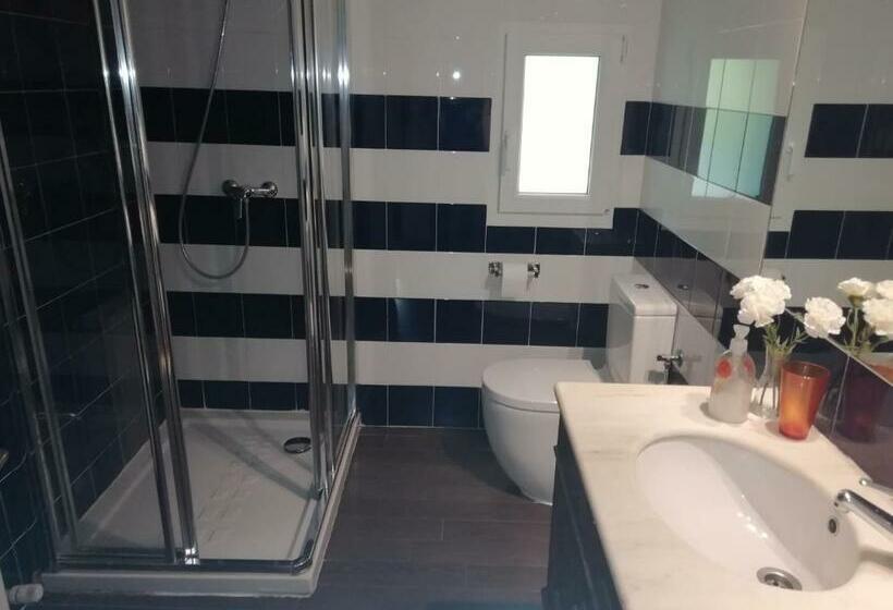 اتاق استاندارد, Lekeitio Aterpetxea Hostel