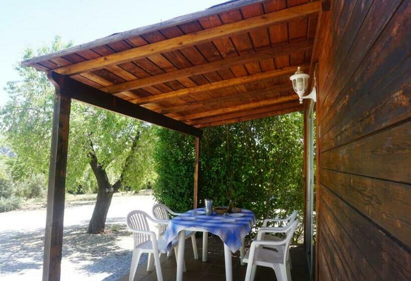 בונגלו סטנדרט 2 חדרי שינה, Cabañas Cortijo El Helao