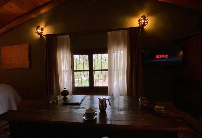 غرفة ديلوكس سرير كينج, Valle Del Arroyo Casas Rurales  Bed & Breakfast