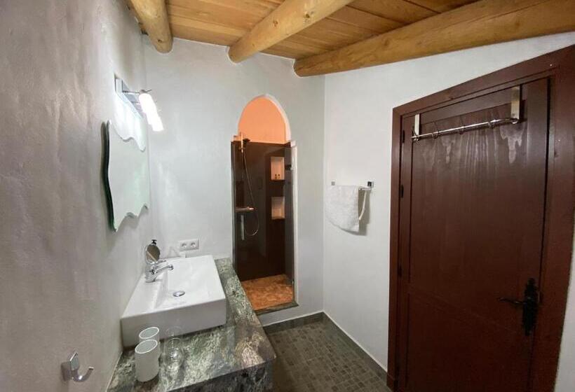 غرفة ديلوكس سرير كينج, Valle Del Arroyo Casas Rurales  Bed & Breakfast