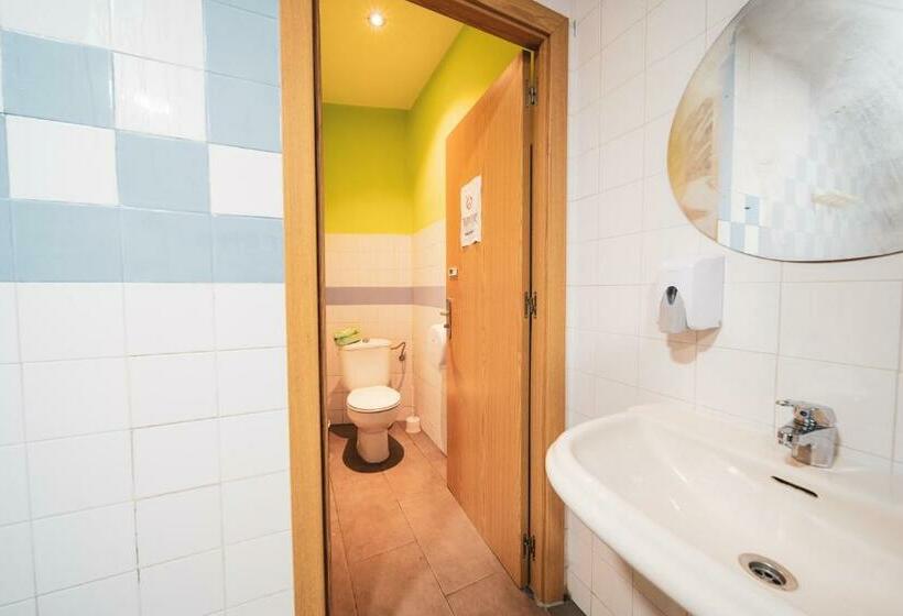 标准单人间, Albergue Barullo   Cubículos   Literas   Habitaciones