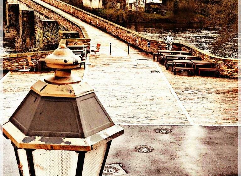 اتاق استاندارد, Roots&boots Lugo