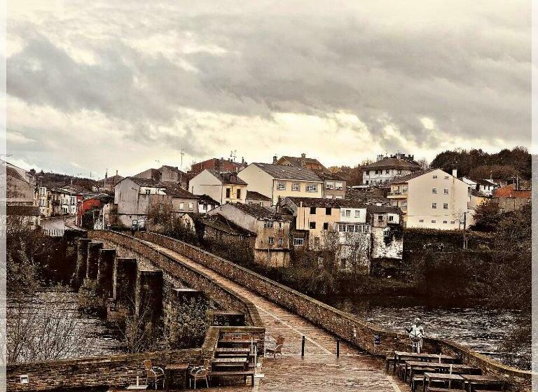 اتاق خانوادگی, Roots&boots Lugo