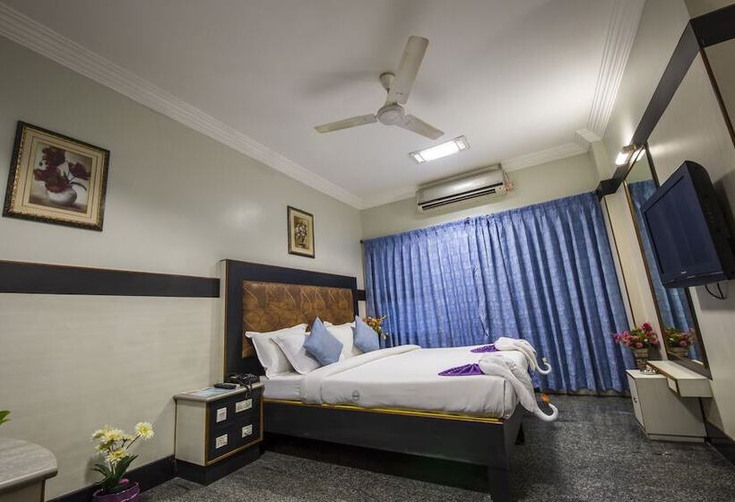 Номер Deluxe, Aryaas