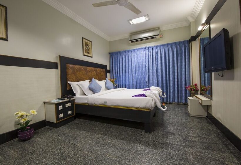 Номер Deluxe, Aryaas