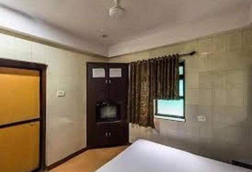 חדר דלוקס, Geetanjali St Bus Stand Panvel