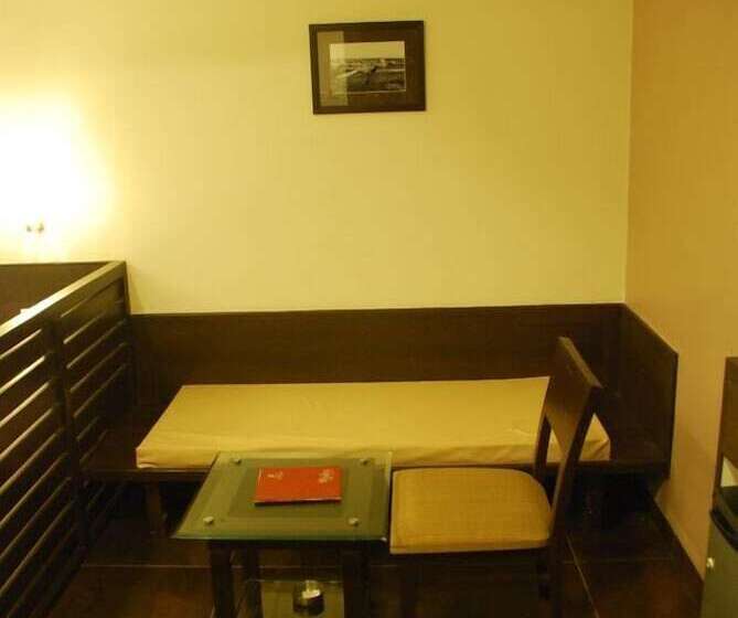 行政房间, Grand Ashirwad Beacon