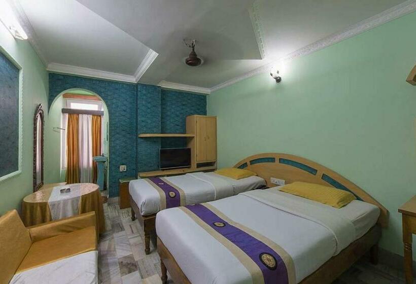 اتاق لوکس, Mahalaxmi Indo Myanmar