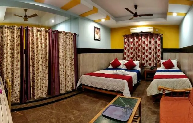 Deluxe Kolmen Hengen Huone, Nala Residency