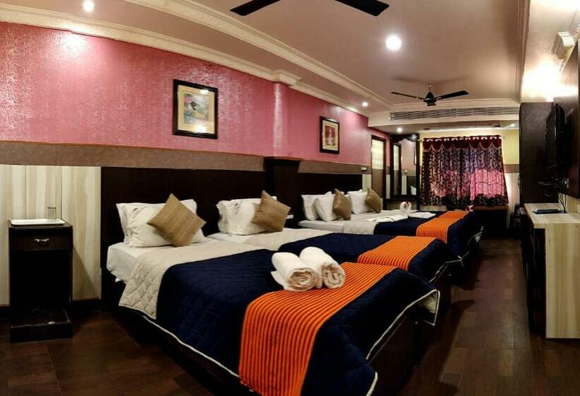 חדר משפחתי דלוקס, Nala Residency