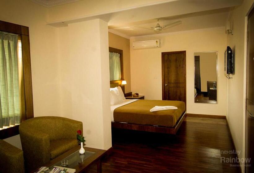 주니어 스위트, New Rainbow Business