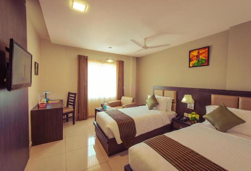 Номер Deluxe, Plazza Hotel , Trichy