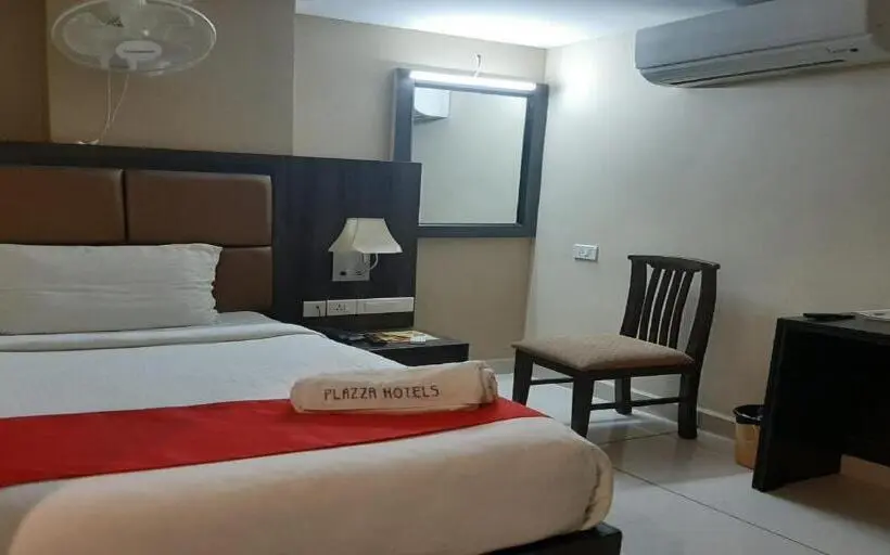 اتاق استاندارد یک نفره, Plazza Hotel , Trichy