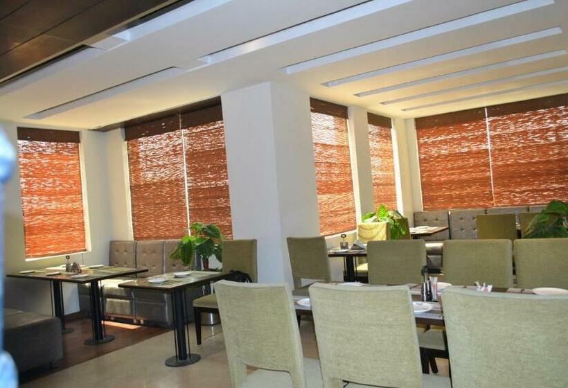 Habitació Executiva, Sobti Continental Bareilly