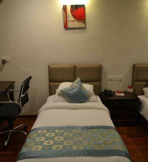 Habitació Estàndard, Sobti Continental Bareilly